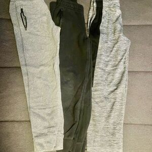 Old Navy Kids' Gray and Black Sweatpants Trio